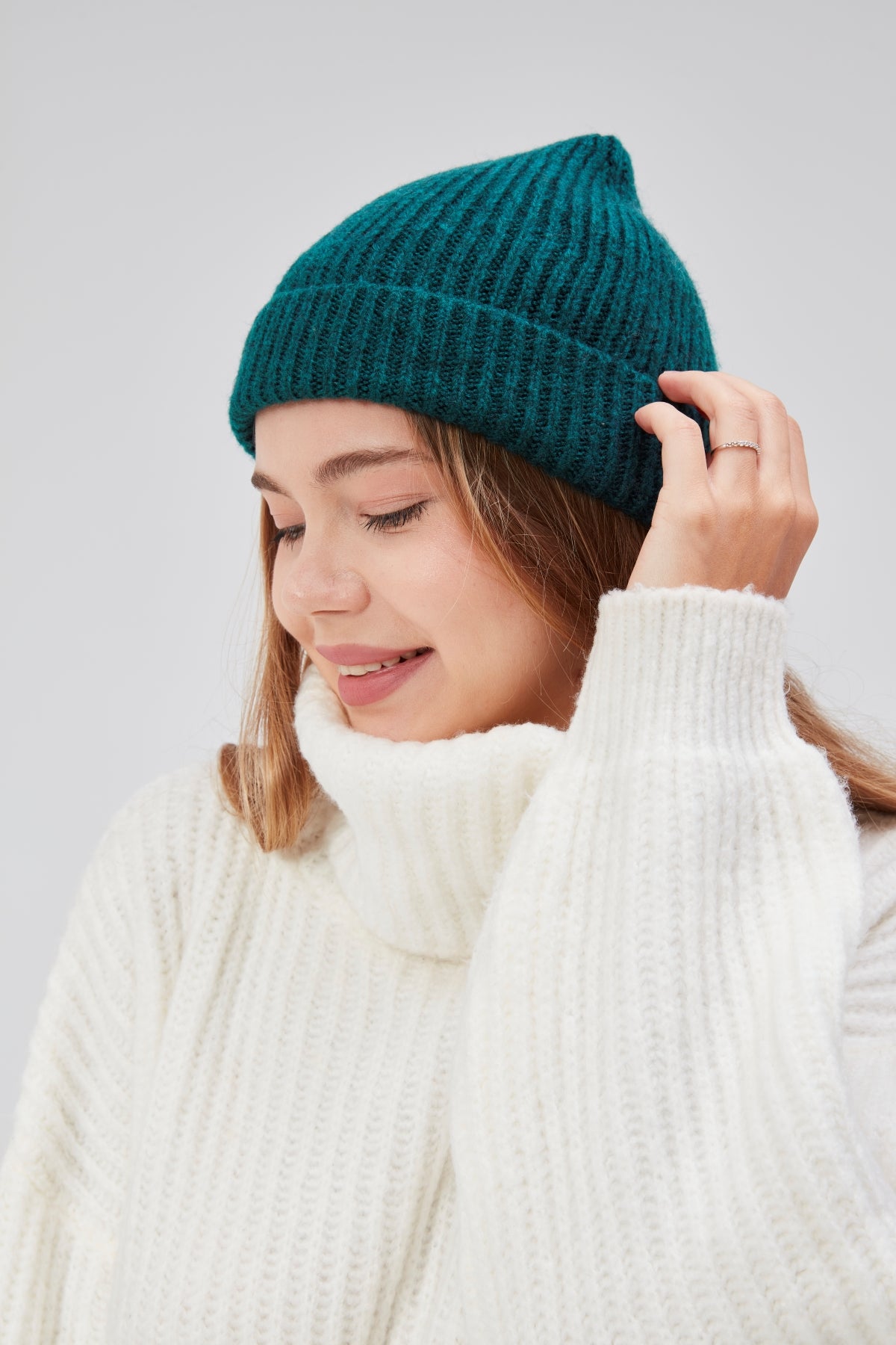 derikem Basic Şık Standart Lüks Unisex Tiftik Kadın Bere