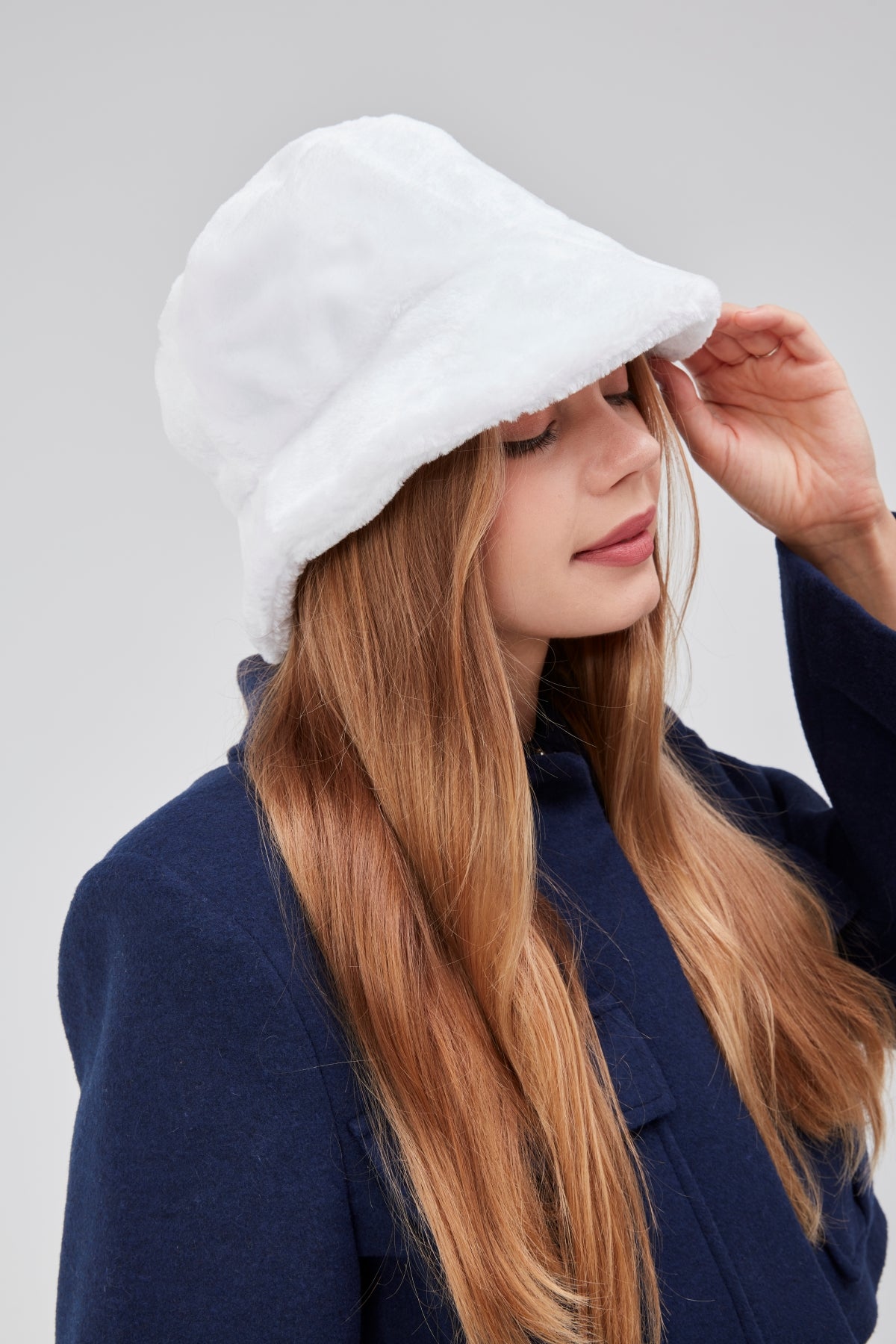 derikem Peluş Bucket Kadın Balıkçı Şapkası Yumuşak Ve Tüylü Kadın Şapkası