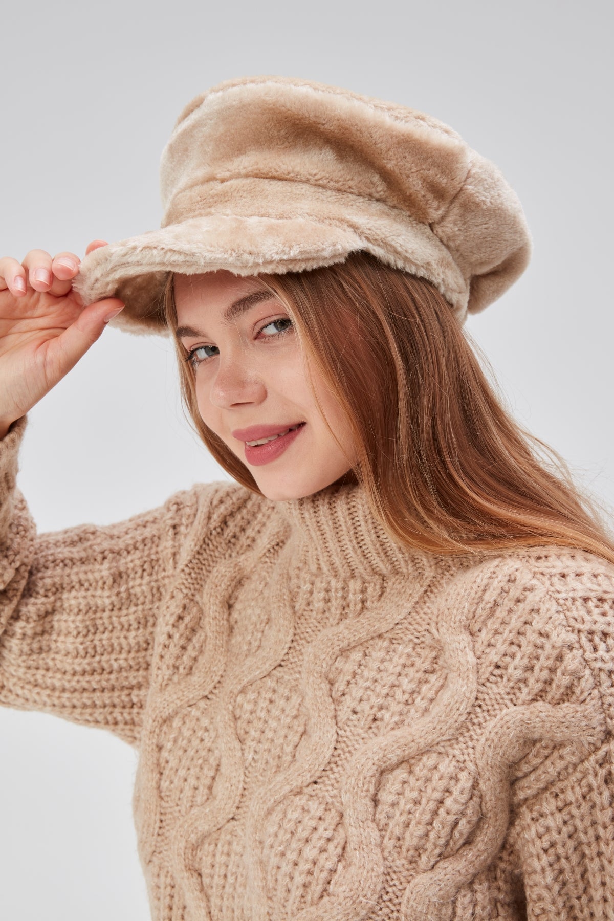 derikem Kadın Peluş Kasket Gazeteci Kışlık Şapka