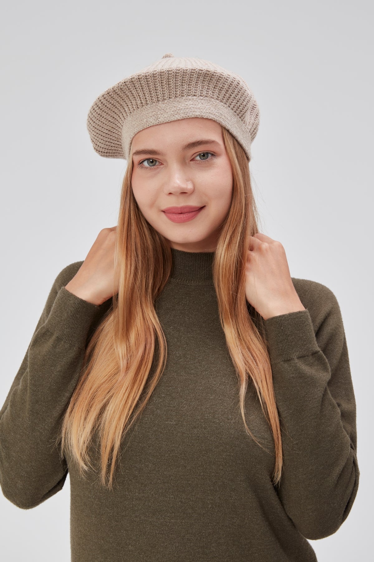 derikem Kadın Kışlık Şık Fransız Ressam Düz Örgü Bere Şapka