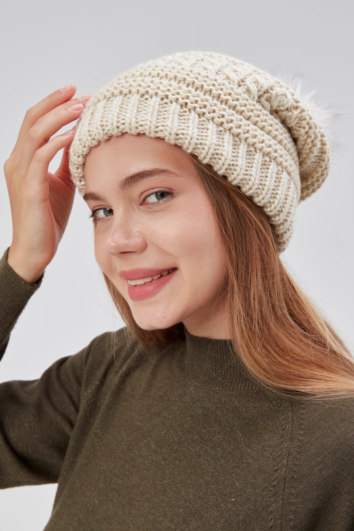 derikem Kadın Kışlık Şık Ponponlu Astarlı Örgü Bere