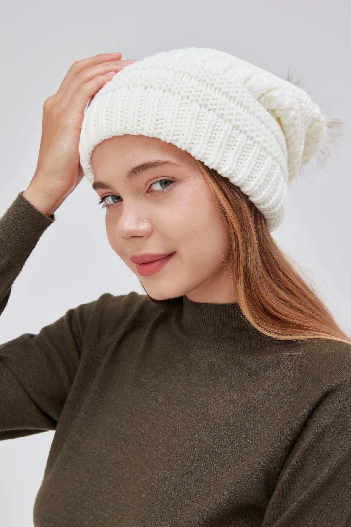 derikem Kadın Kışlık Şık Ponponlu Astarlı Örgü Bere