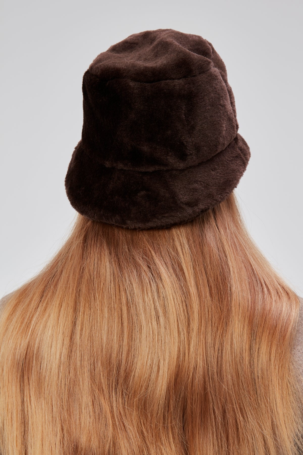 derikem Peluş Bucket Kadın Balıkçı Şapkası Yumuşak Ve Tüylü Kadın Şapkası