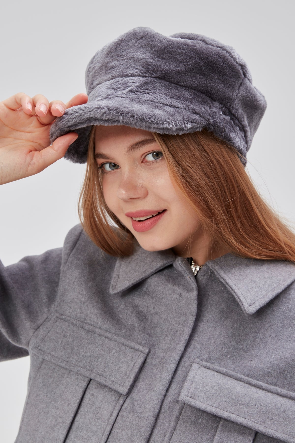 derikem Kadın Peluş Kasket Gazeteci Kışlık Şapka