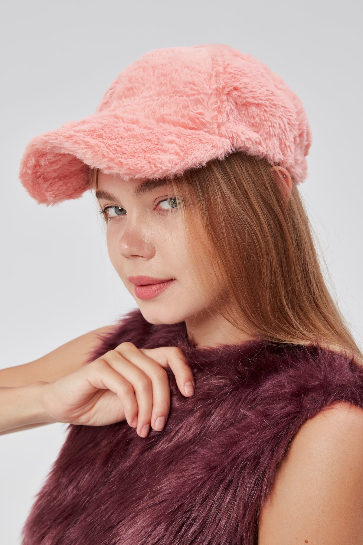 derikem Kışlık Tüylü Kadın Peluş Kep Şapka Bezbol Standart Şapka