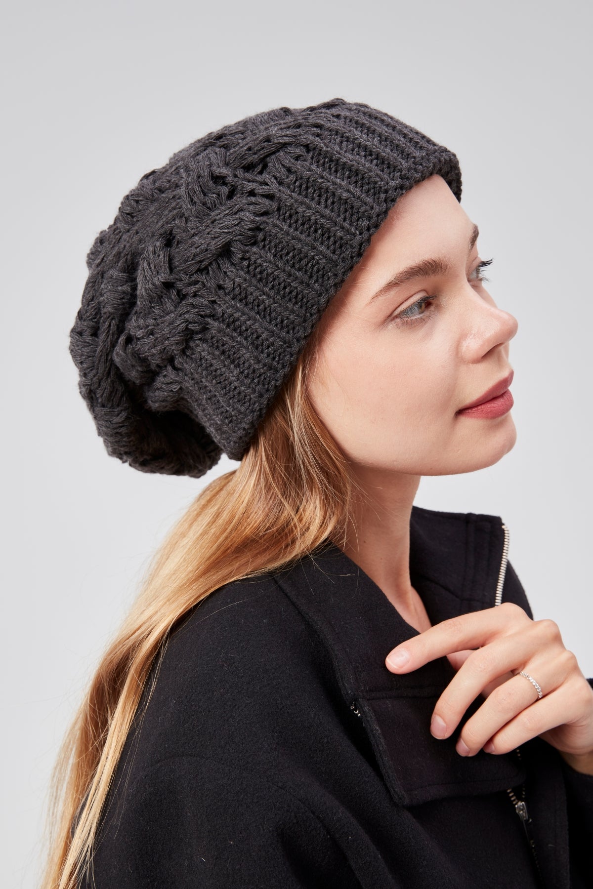 derikem Şık Kadın Saç Örgü Astarlı Triko Bere