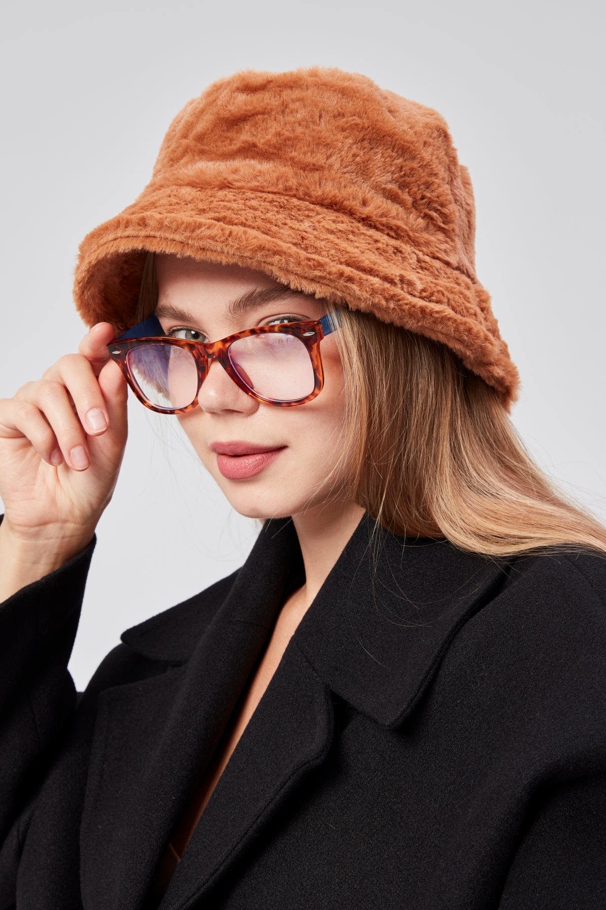 derikem Peluş Bucket Kadın Balıkçı Şapkası Yumuşak Ve Tüylü Kadın Şapkası