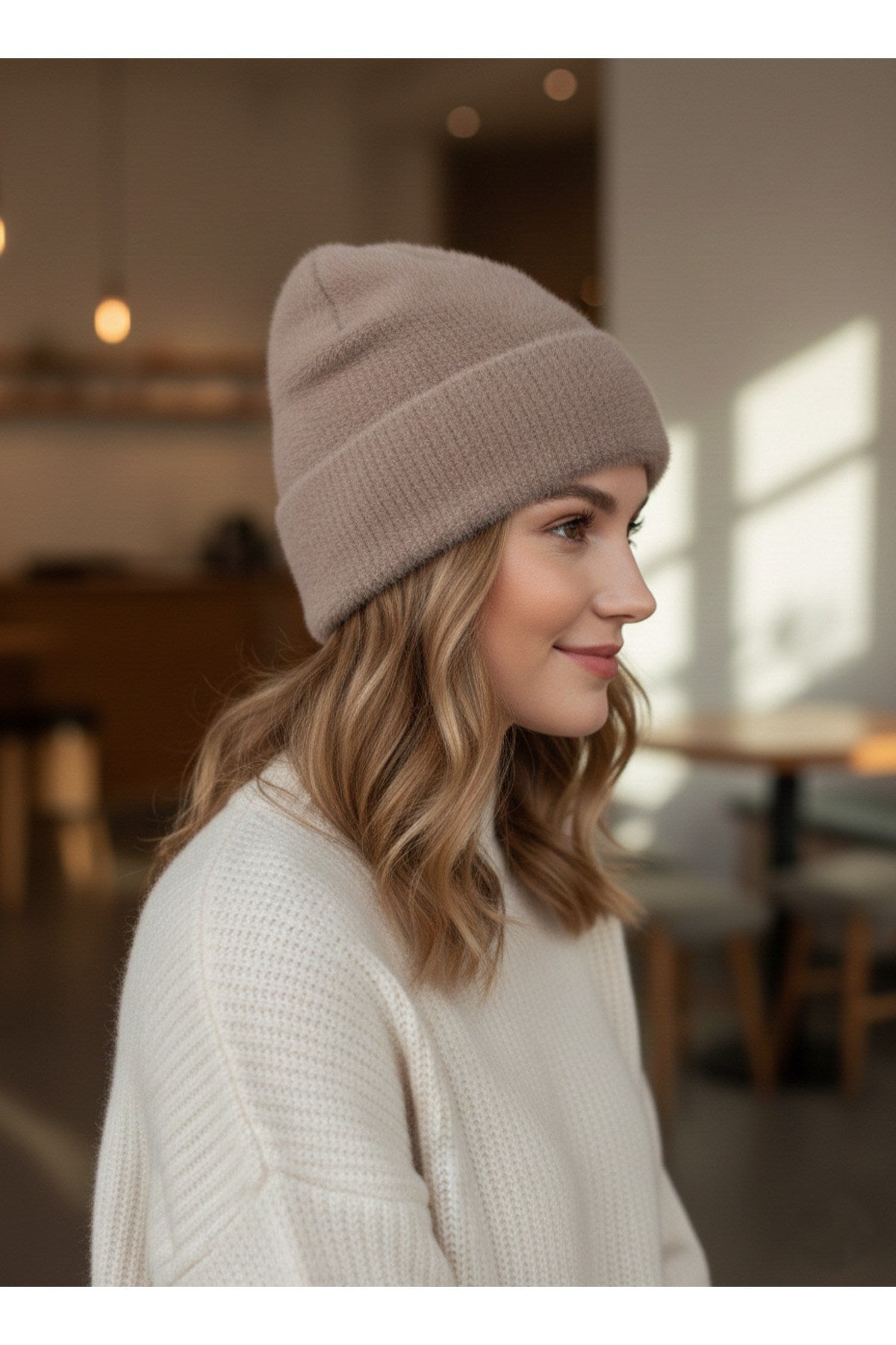 Kadın Tüylü Yumuşak Peluş Bere