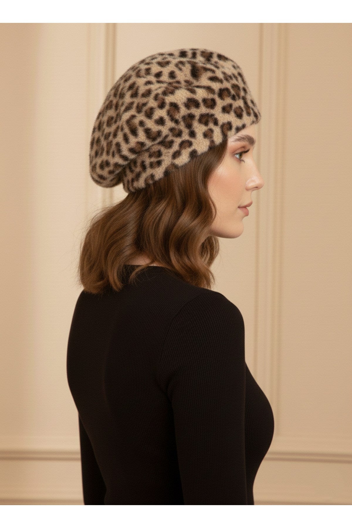 Fransız Tüylü Peluş Ressam Bere Kadın Şapka