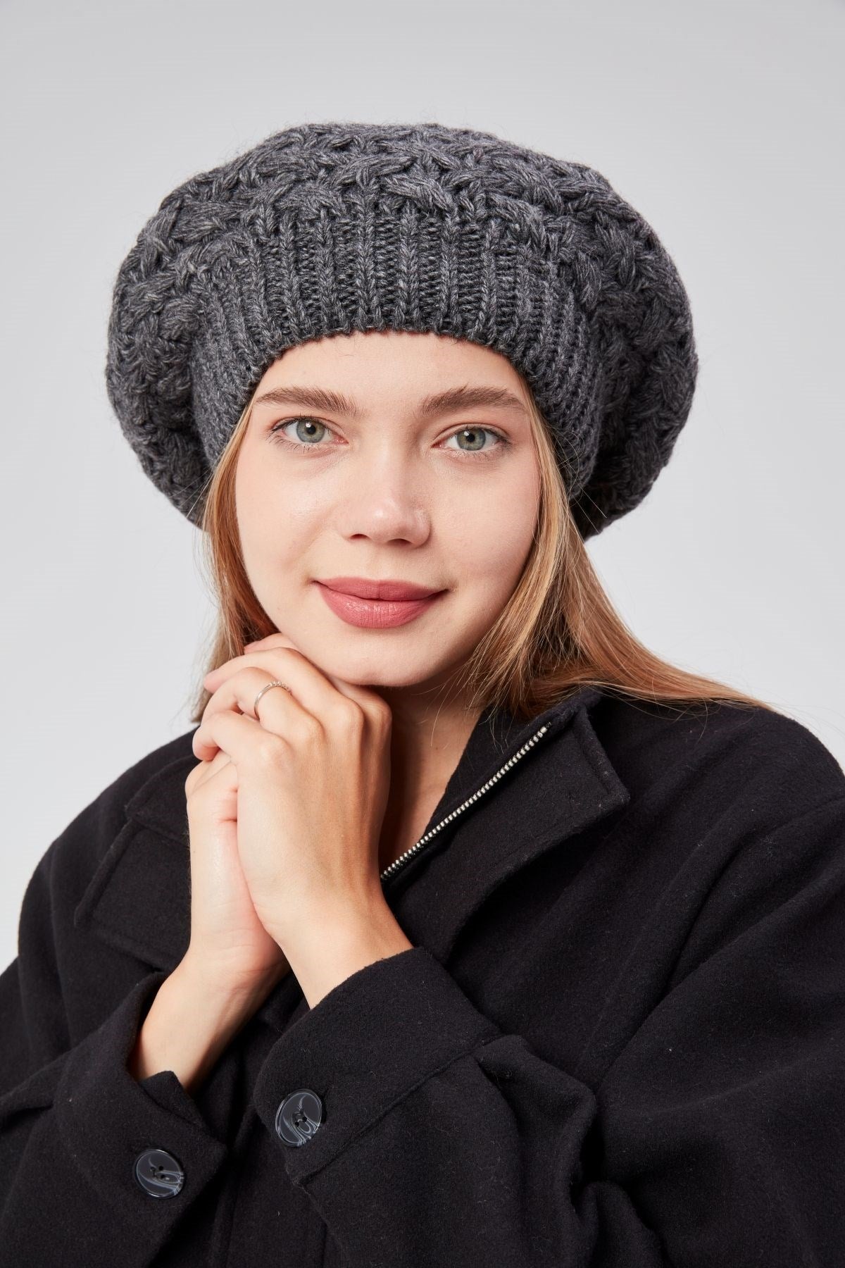 Kadın Kışlık Şık Triko Ressam Örgü Bere