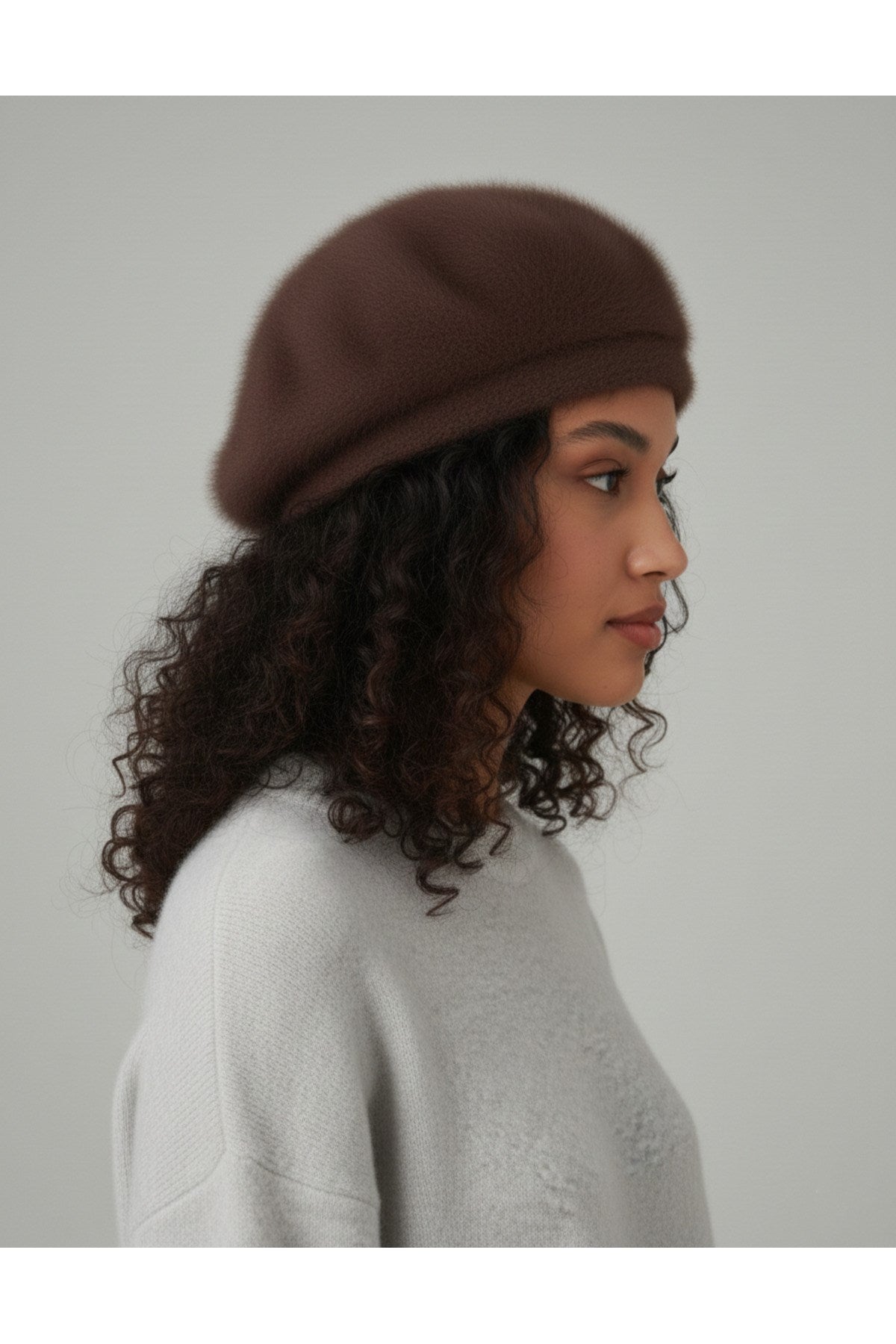 Fransız Tüylü Peluş Ressam Bere Kadın Şapka