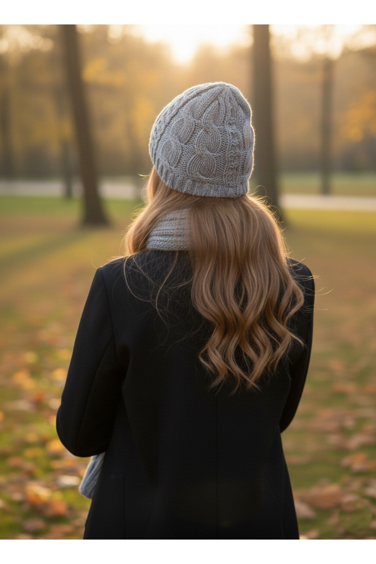 Kadın Kışlık Lüks Örgü Bere, Atkı ve Eldiven Takımı