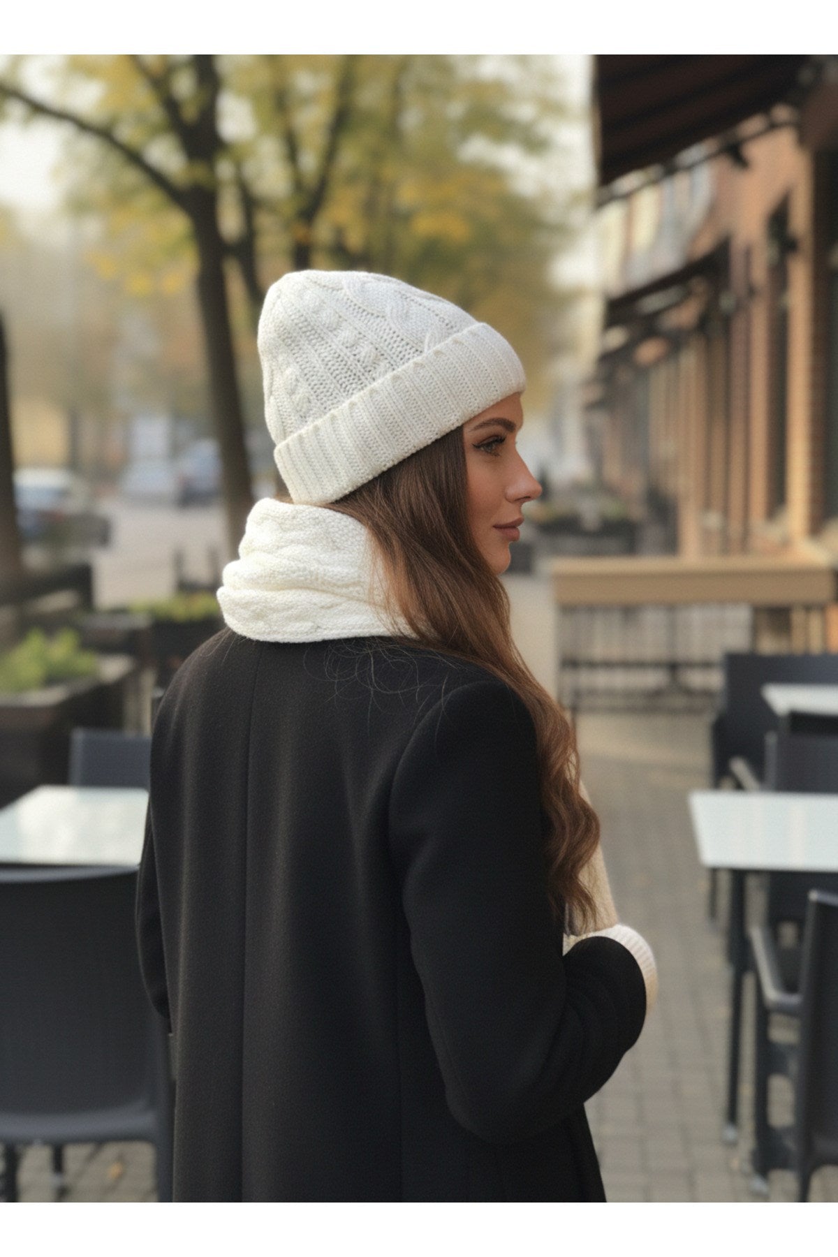 Kadın Kışlık Lüks Örgü Bere, Atkı ve Eldiven Takımı